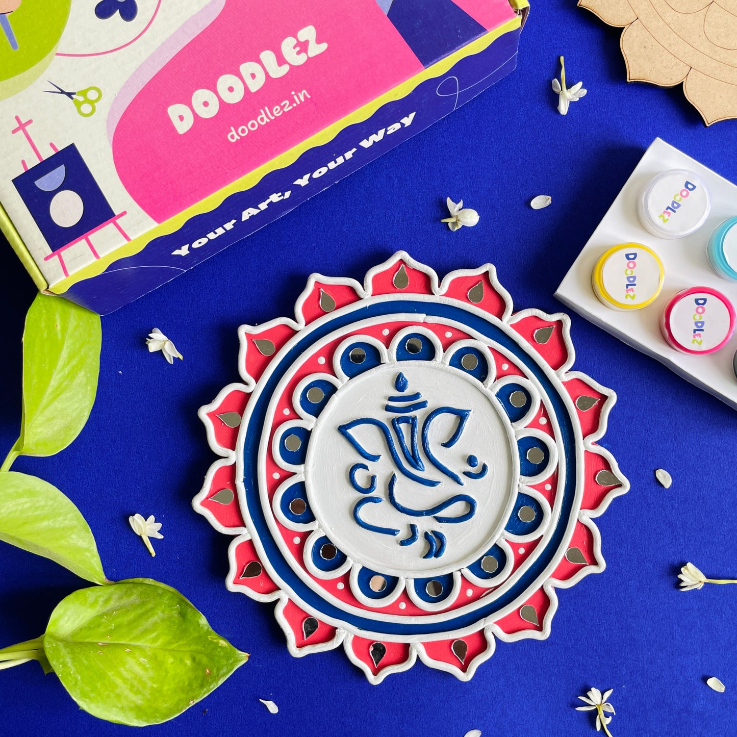 Lord Ganesh Lippan Art Kit